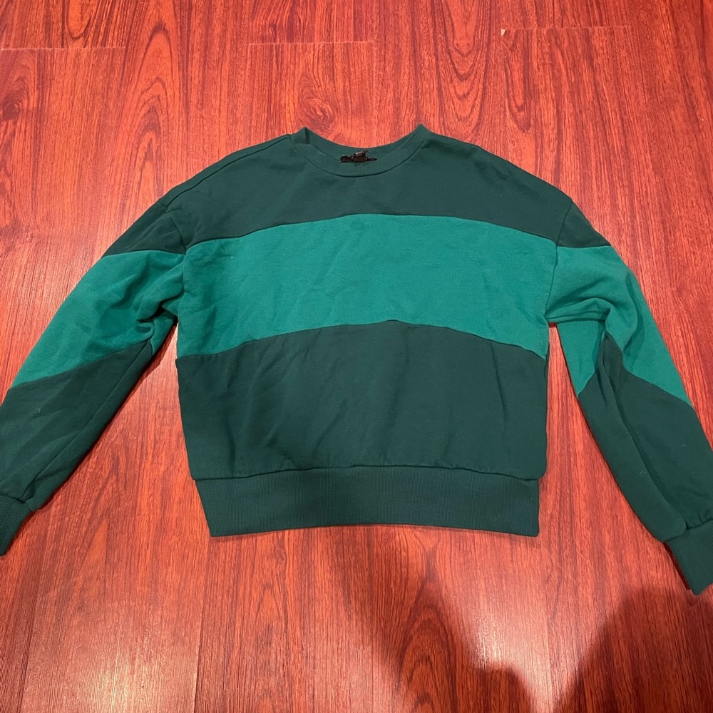 Forever 21 Sweater